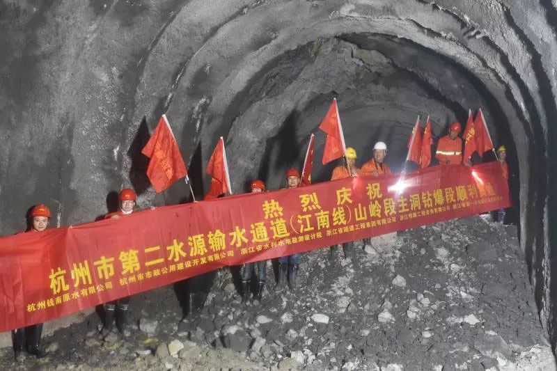 w88�ŵ�-����